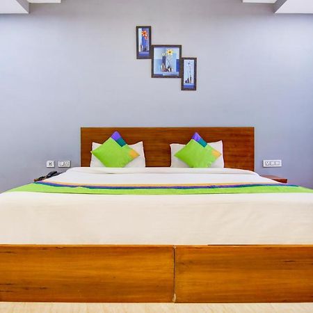 Treebo Trend Aashiyana Paradise Badshahpur Экстерьер фото