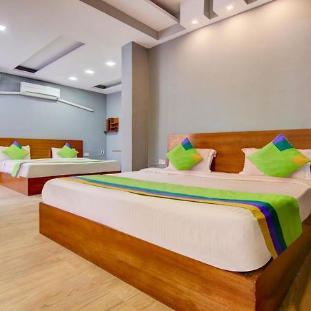 Treebo Trend Aashiyana Paradise Badshahpur Экстерьер фото