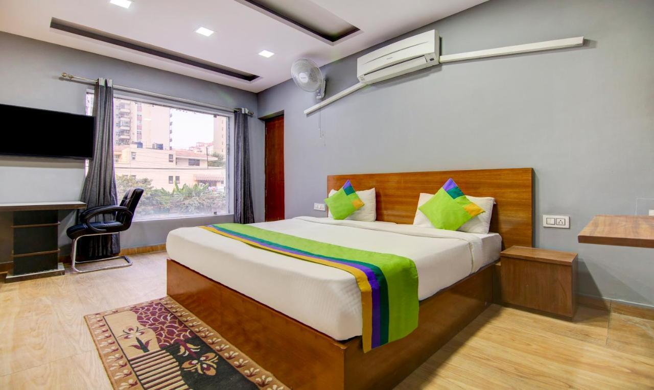 Treebo Trend Aashiyana Paradise Badshahpur Экстерьер фото